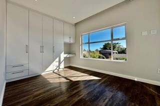 4 Bedroom Property for Sale in Flamingo Vlei Western Cape